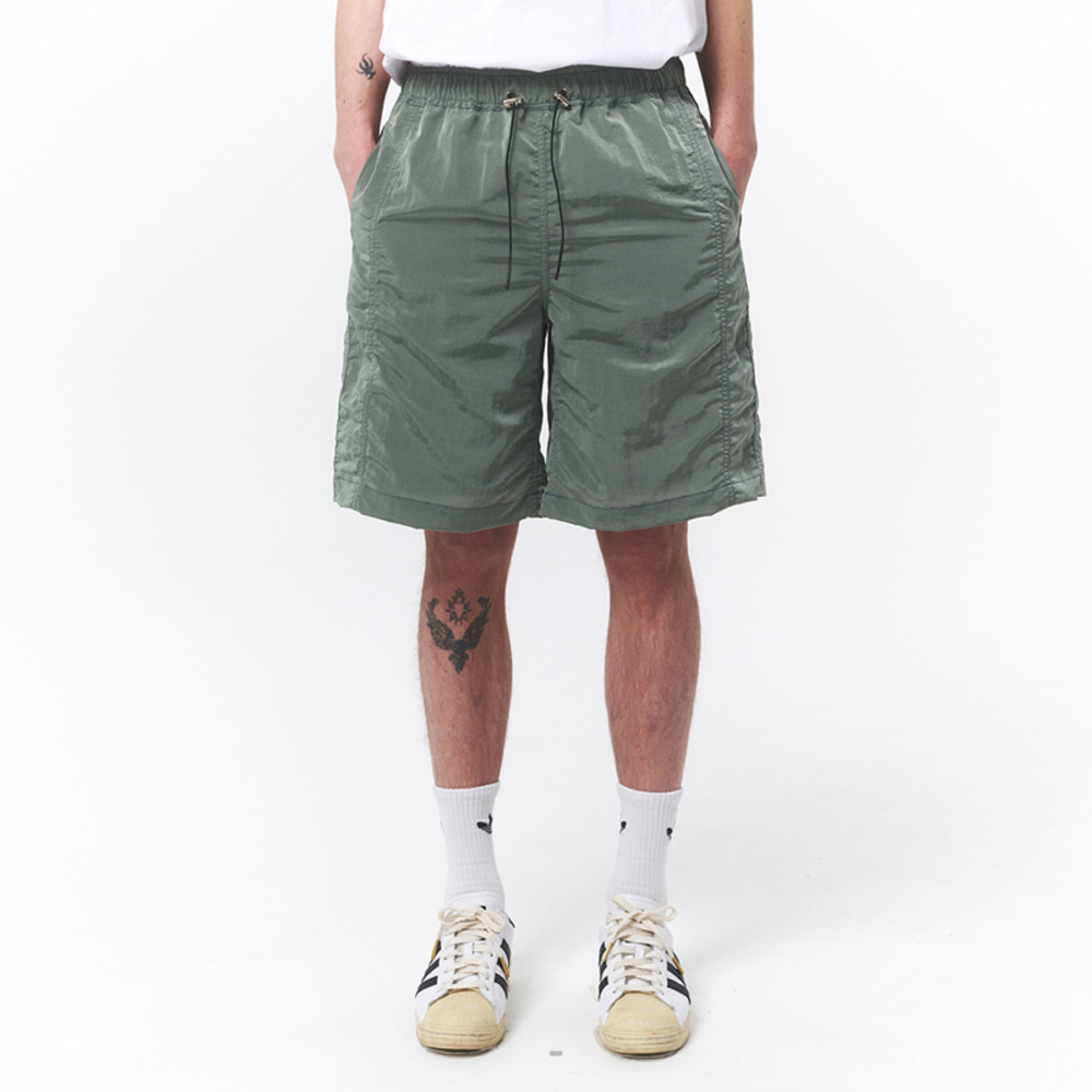 Easy Summer Nylon Shorts(KHAKI)